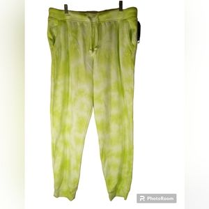 Champion tie dye joggers NWT Size XL